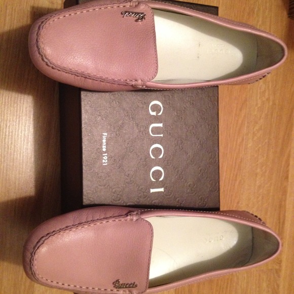 ❌SOLD❌Gucci drivers size 8