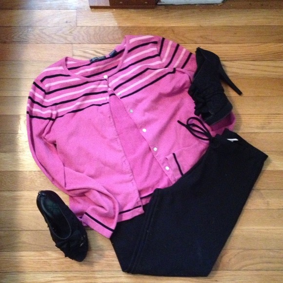 🚫🚫SOLD🚫🚫💕Dress pants black size M💕