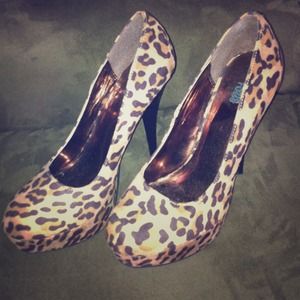 5inch Cheetah Heels *worn once*