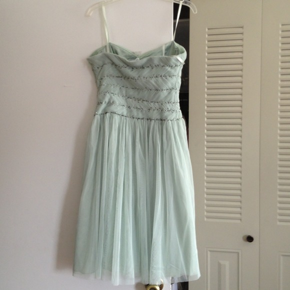 BCBGMAXAZRIA COCKTAIL DRESS NWT SIZE 0 - Picture 4 of 4