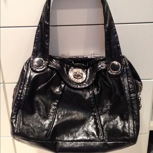 ⛔️ SOLD ⛔️ Marc Jacobs Totally Turnlock Leather Handbag