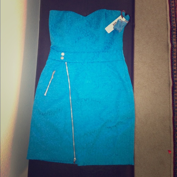 Blue cheetah print sweetheart dress