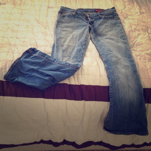 Blue 2 jeans 'Sold'