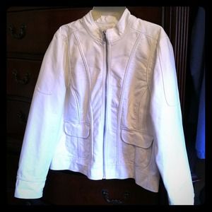 **SALE**White leather like jacket. EUC!!!!