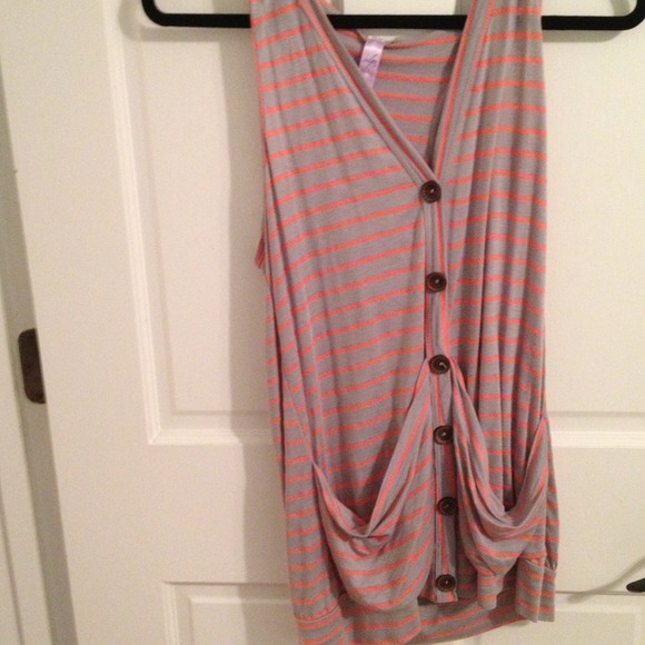 SOLD🚫🚫Francesca's shirt dress! NEW