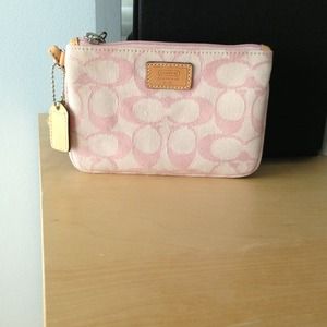 Coach wristlet (on hold)