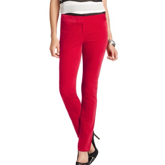 Price reduced! Loft skinny pants. Brand new