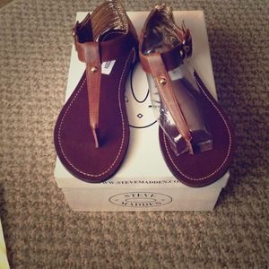 Steve Madden Sandles