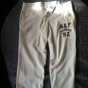 White Abercrombie and Fitch sweat pants NEVER WORN