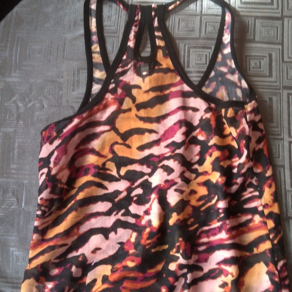 Target pattern tank - Picture 2 of 2