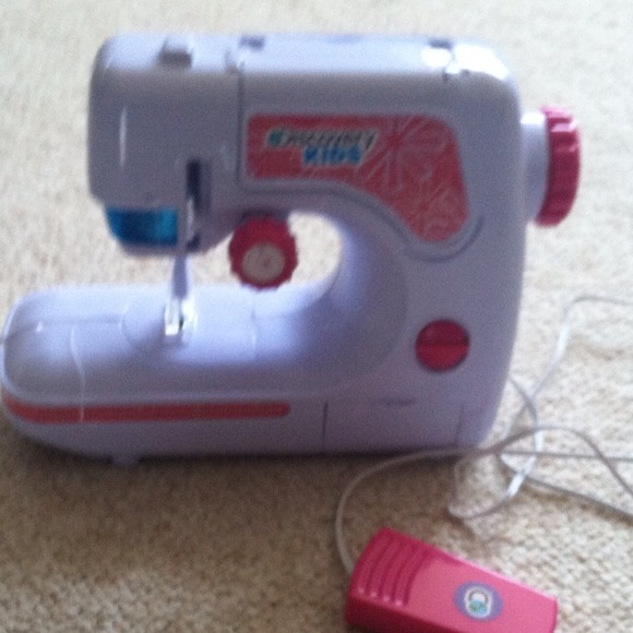 kids sawing machine - Picture 3 of 3