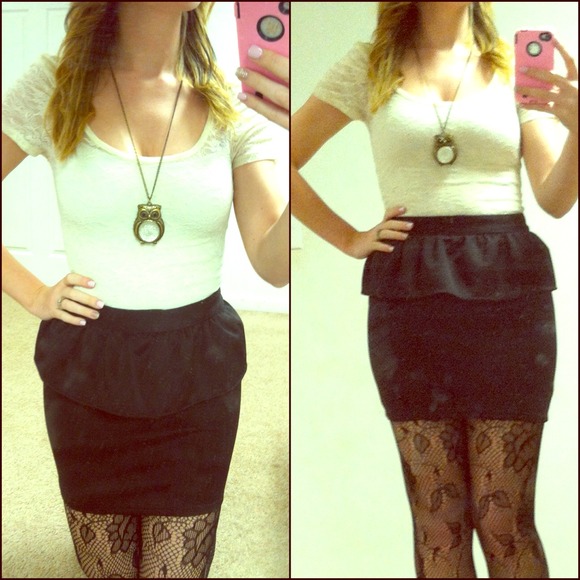 BLACK PEPLUM SKIRT