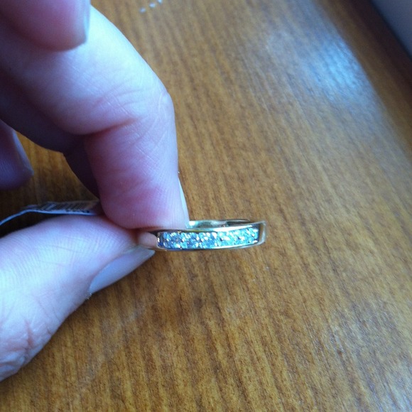 10K Yellow Gold Diamond Ring NWT