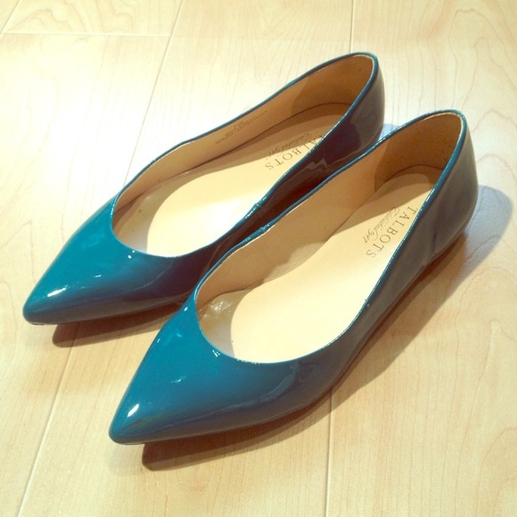 Bundle for: summerb TALBOTS Teal Flats & PG Top!