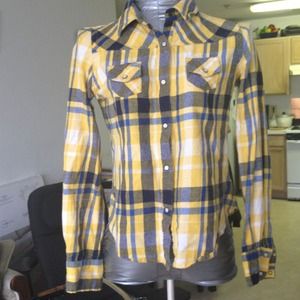 Yellow plaid long sleeve shirt