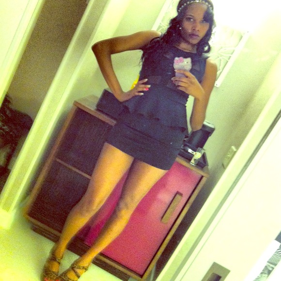 Meet the seller 😘💯✔✋👋✋👋I'm Neka! - Picture 1 of 1