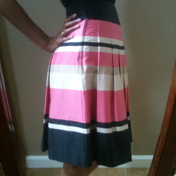 H&M striped full skirt - Picture 3 of 3