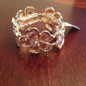 Gold floral bracelet