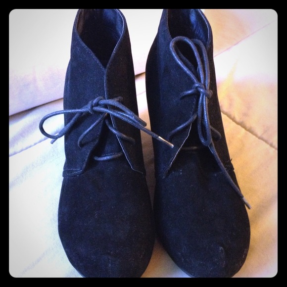 Wedged Boots