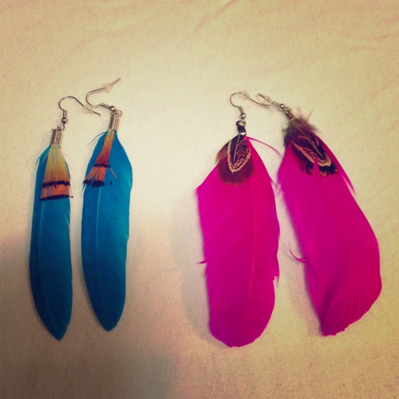 Jewelry - Turquoise and hot pink feather earrings