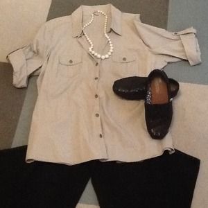 SOLD Lightweight khaki button up