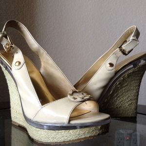 MICHAEL Michael Kors wedges! 👠