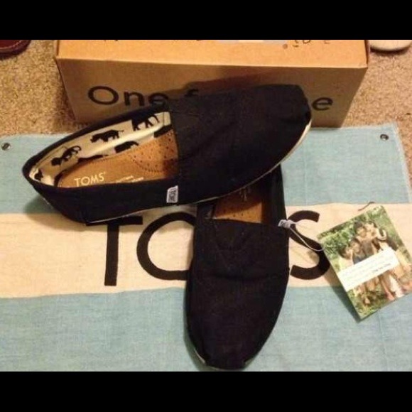 Black Toms