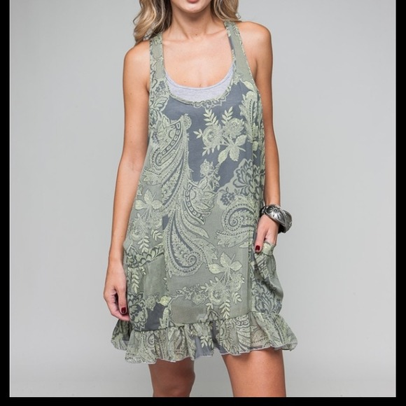 ❤SOLD❤Green dress