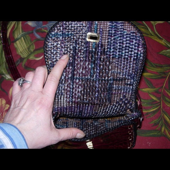 Small Boutique Leather Bag NWT - Picture 2 of 3