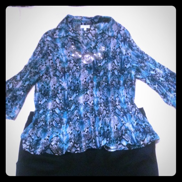 Fashion bug top! - Picture 1 of 2