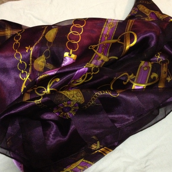Accessories - Beautiful scarf