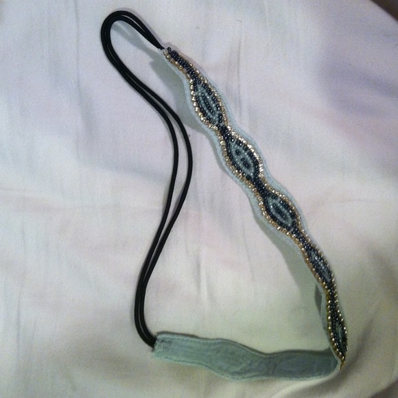 Beaded hair band