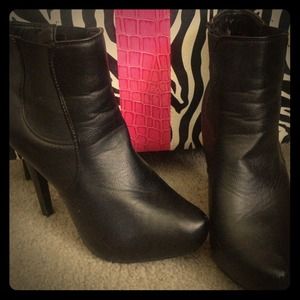 Blk shoes