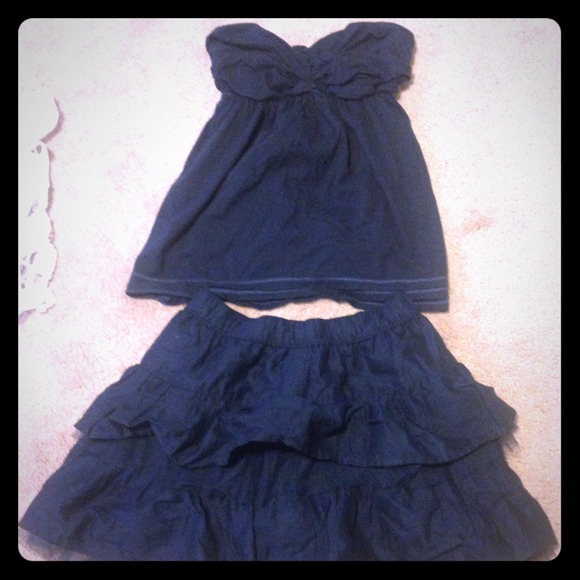 Abercrombie & Fitch Dresses & Skirts - Hollister original skirt and a Abercrombie shirt