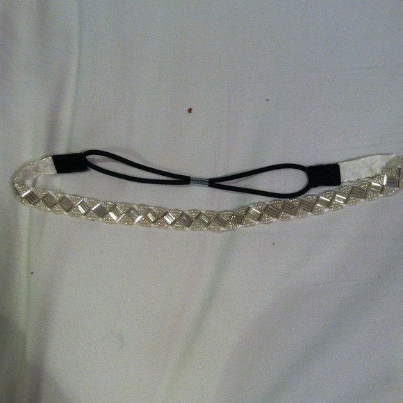 Beaded stretchy head band