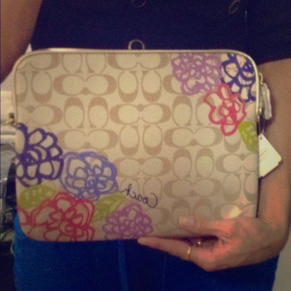 ⚡TODAY ONLY$75⚡authentic COACH Crossbody