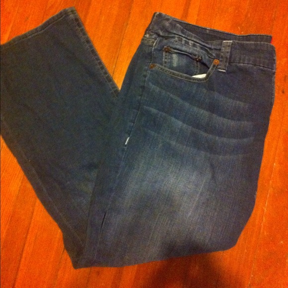 NAME YOUR PRICE! 2 jeans and 1 shirt bundle!