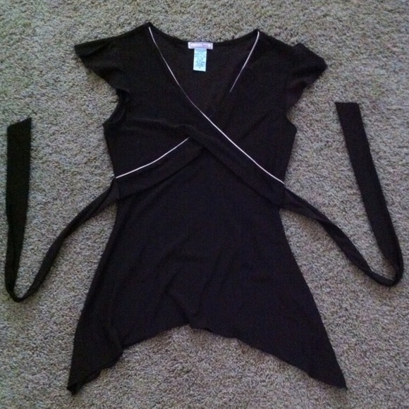 💢SOLD IN BUNDLE💢 - Picture 2 of 3