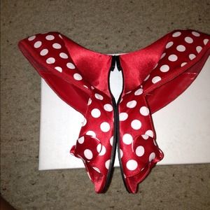 Red with white pokadots wedges.