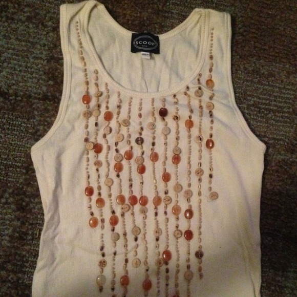 ✋SOLD 😉 Scoop Top O/S