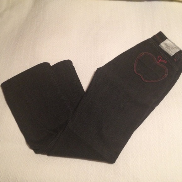 Apple Bottom Cute! Black with hot pink stitching!