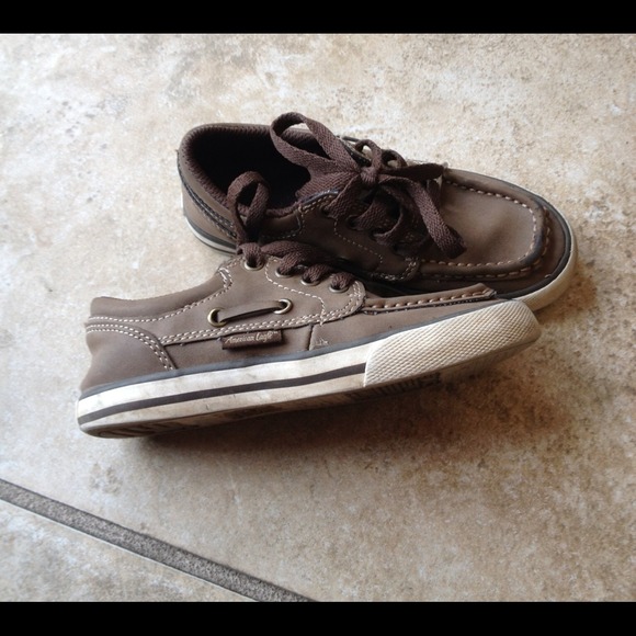 Shoes - Picture 2 of 2