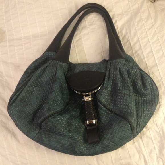 ⛳️⛳️SOLD⛳️⛳️Brand new purse