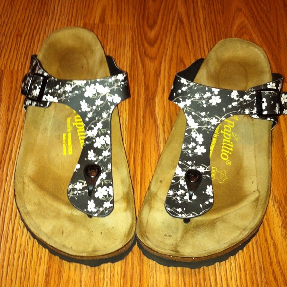 ☀👣Papillio Floral Print Thong Sandals👣☀