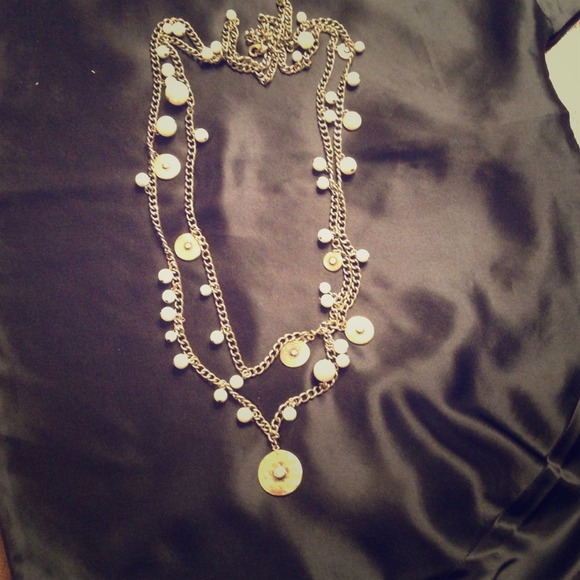 2 chain pearl and antique look necklace - Picture 1 of 2