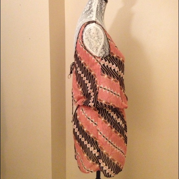 ❌SOLD❌Asos Dress - Picture 2 of 4