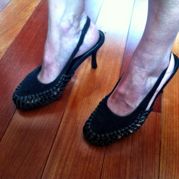 Closet Is Closed💥Reduced💥Amazing Rinaldi Heels - Picture 2 of 4