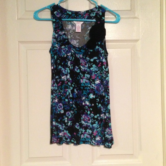 Floral tank