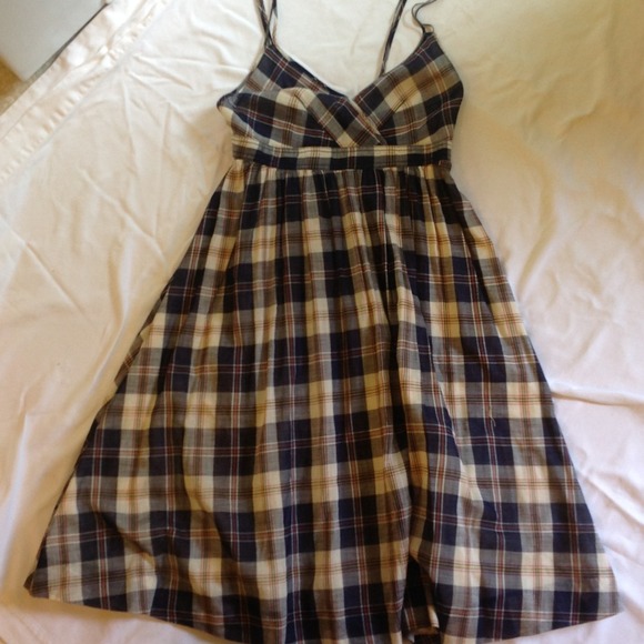 Sold - Picture 1 of 3