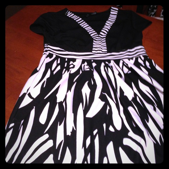 🚫Traded🚫New Direction Dress